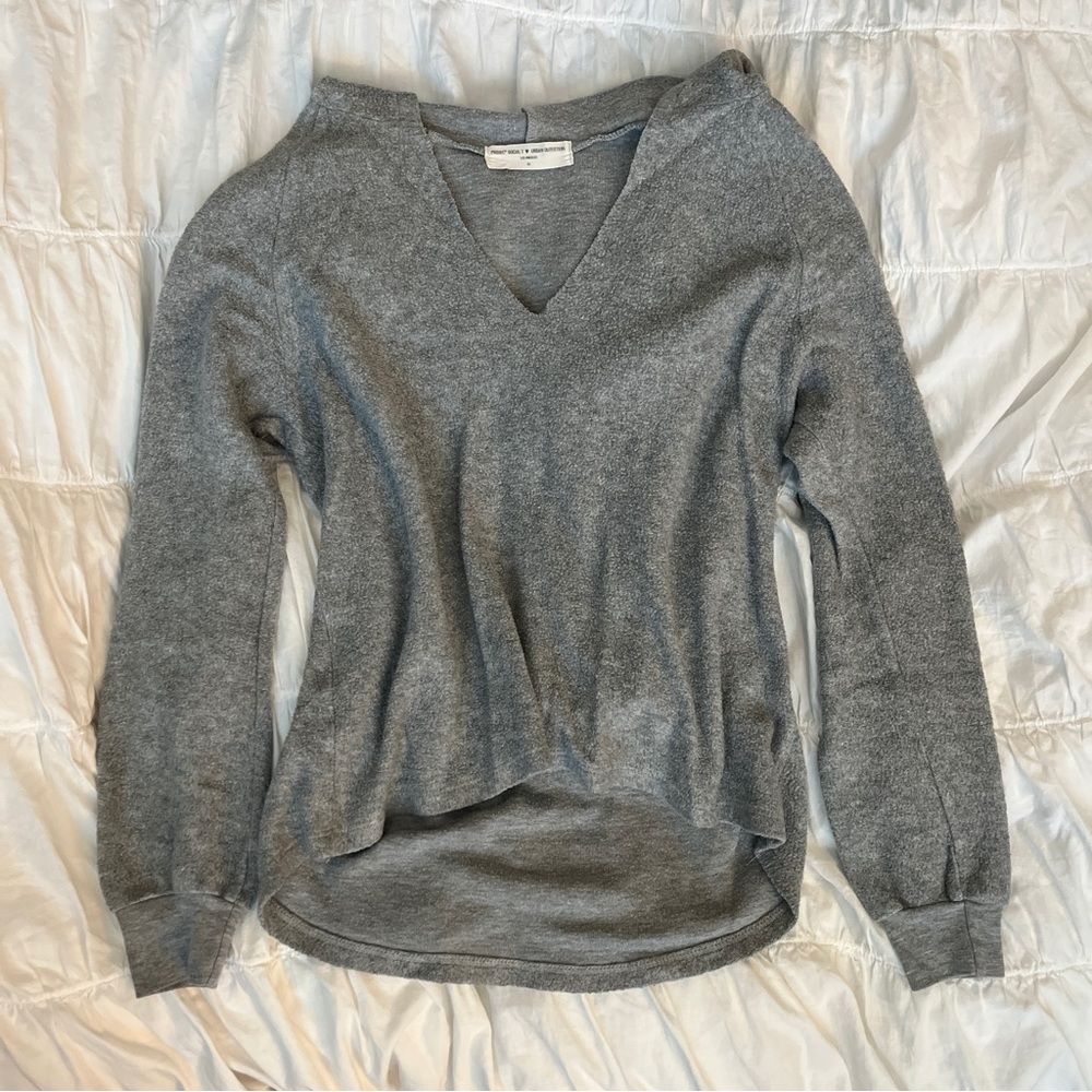 Grey sweater with hoodie